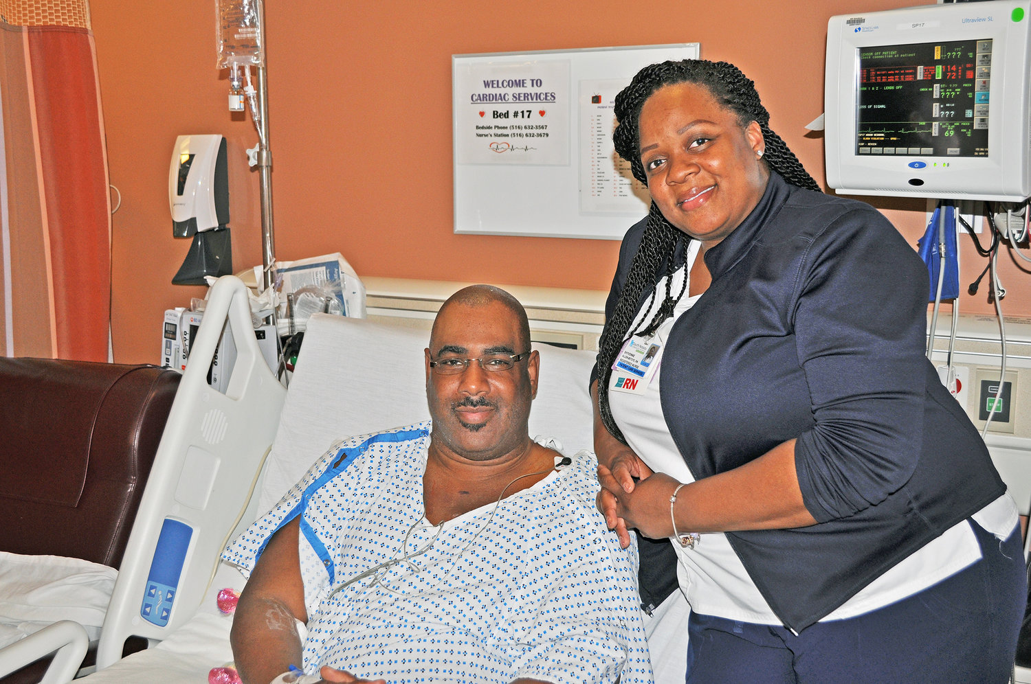 Nurse From South Nassau Communities Hospital In Oceanside Saves Man's ...